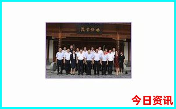 西藏有几个旅游景点湖
